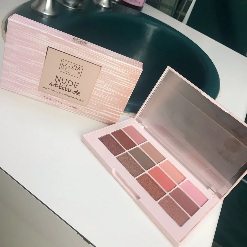 NIB LAURA GELLER NUDE ATTITUDE PALETTE